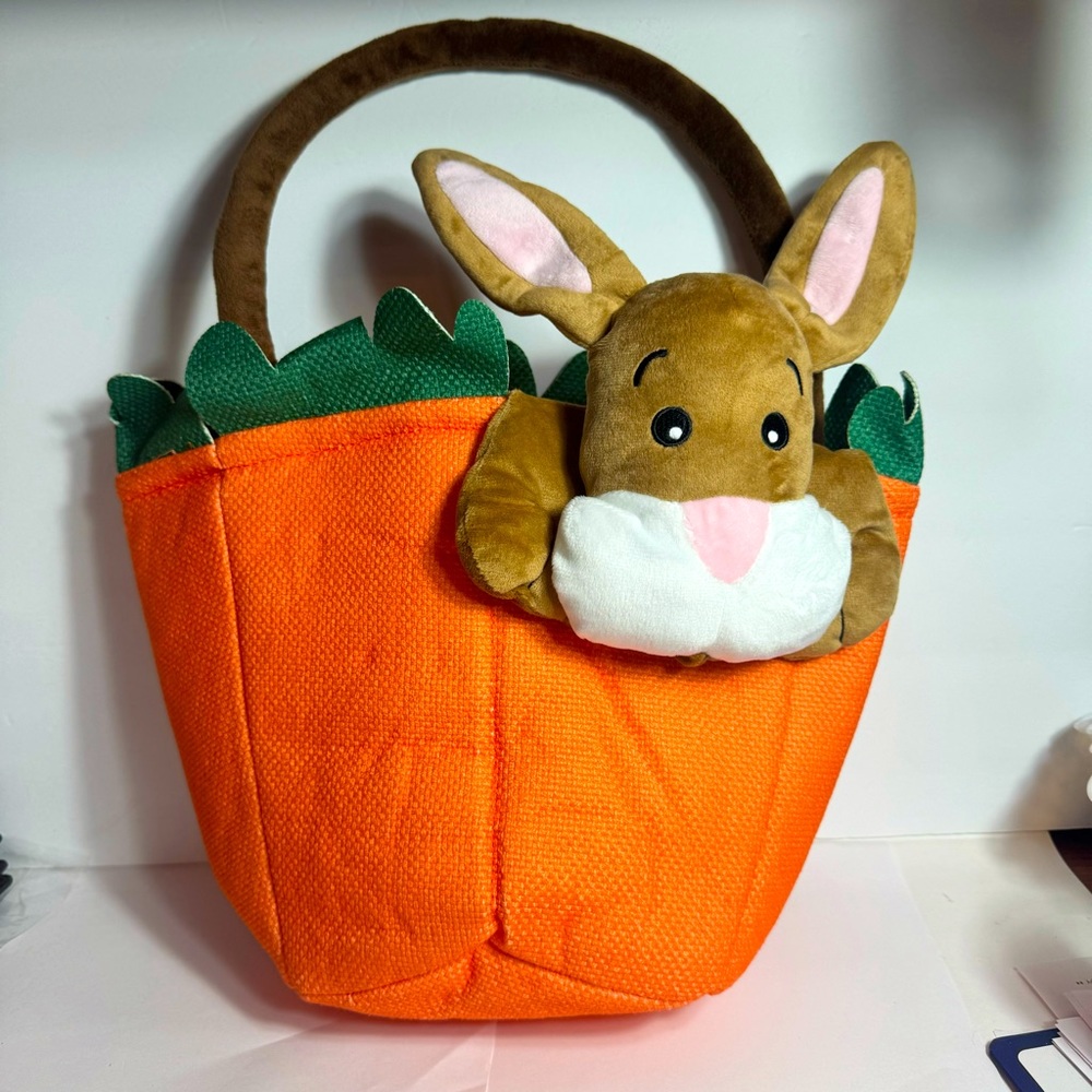 bunny rabbit basket tote bag. Adorable brown flocked  bunny looking from carrot